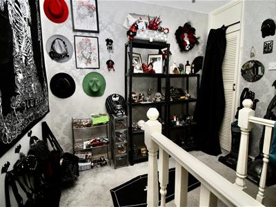 Picture 4